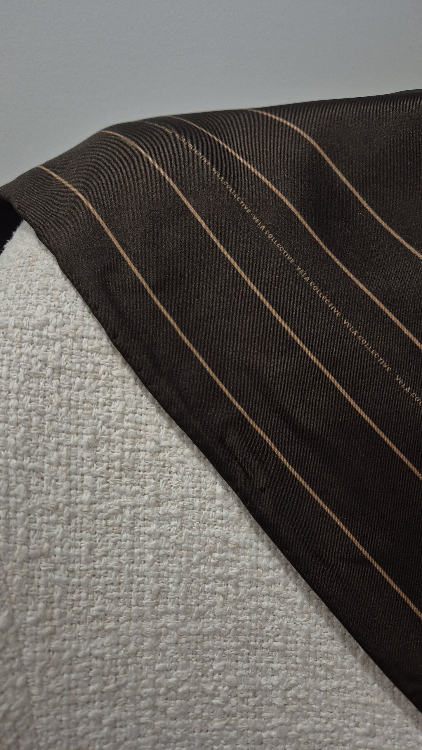 BASIC BLACK OLIVE & PASTEL BROWN